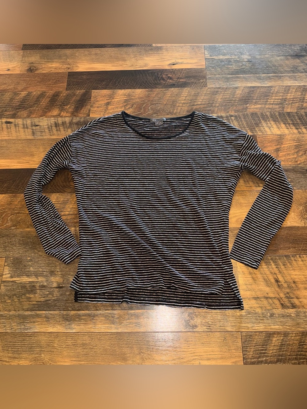 Vince Black and White Striped Long Sleeve Linen Top